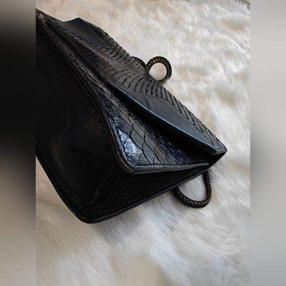 Saint Laurent Black Python and Leather Betty Shoulder Bag - Picture 4 of 8